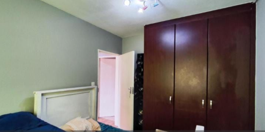 2 Bedroom Property for Sale in Ravensklip Gauteng