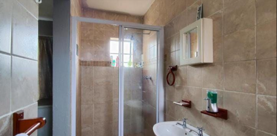 2 Bedroom Property for Sale in Ravensklip Gauteng