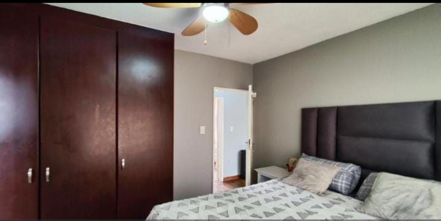 2 Bedroom Property for Sale in Ravensklip Gauteng