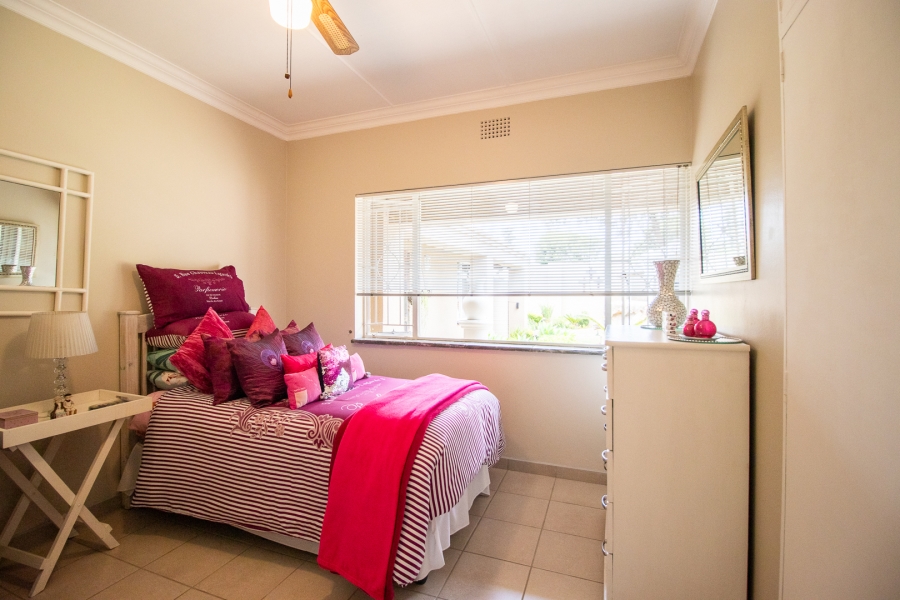 5 Bedroom Property for Sale in Raceview Gauteng