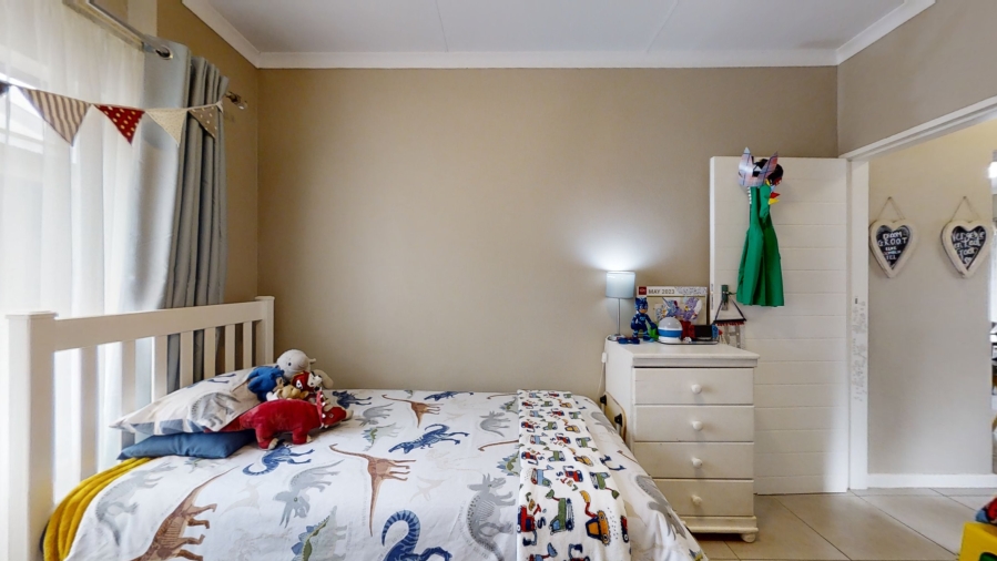 2 Bedroom Property for Sale in Goedeburg Gauteng