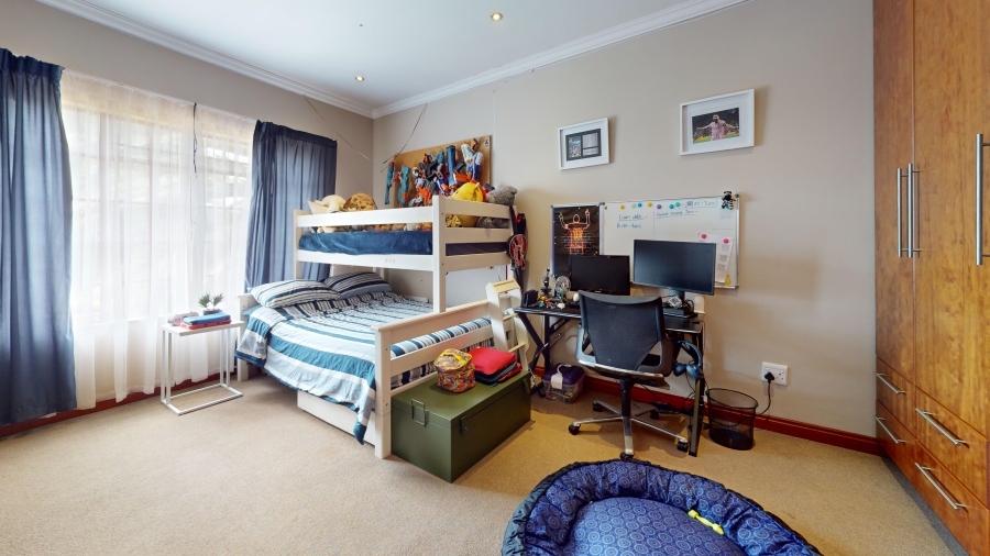 10 Bedroom Property for Sale in Benoni Small Farms Gauteng