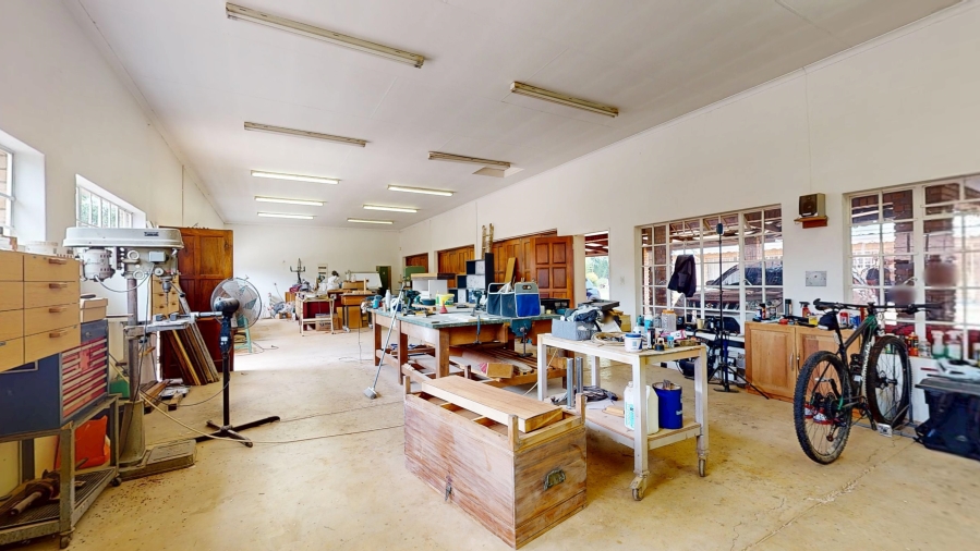 10 Bedroom Property for Sale in Benoni Small Farms Gauteng