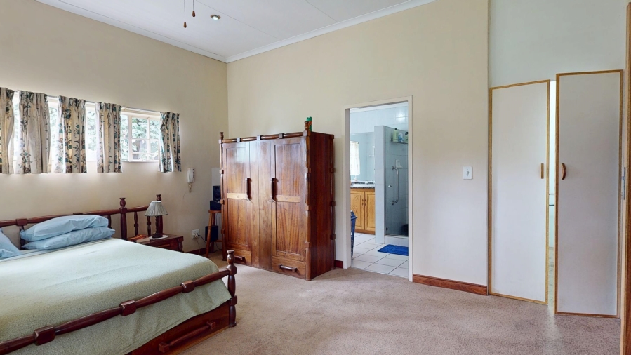 10 Bedroom Property for Sale in Benoni Small Farms Gauteng