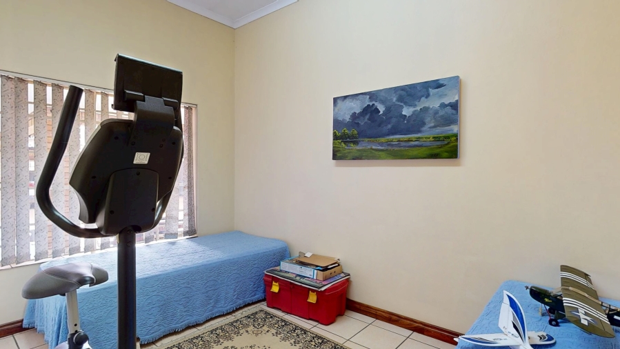 10 Bedroom Property for Sale in Benoni Small Farms Gauteng