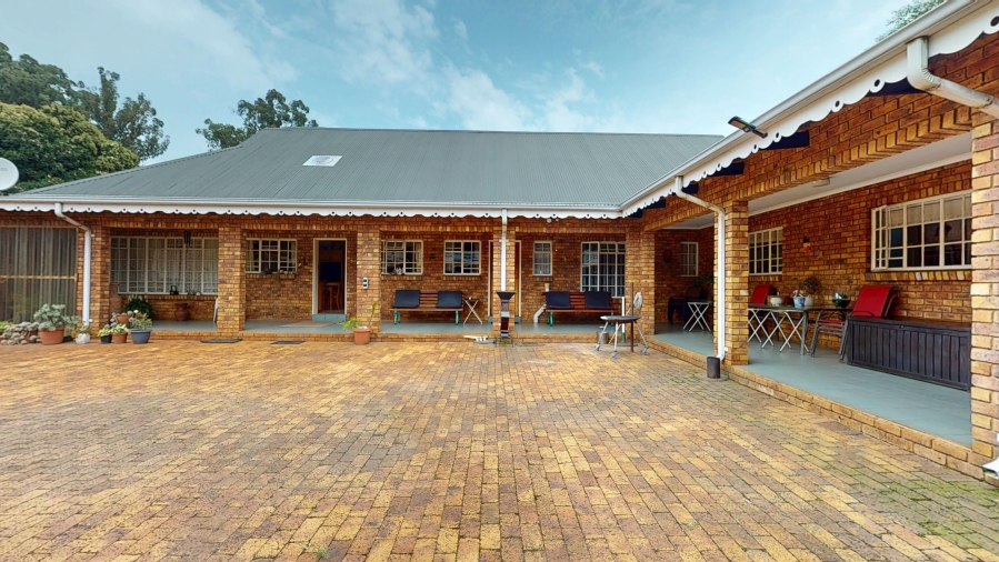 10 Bedroom Property for Sale in Benoni Small Farms Gauteng