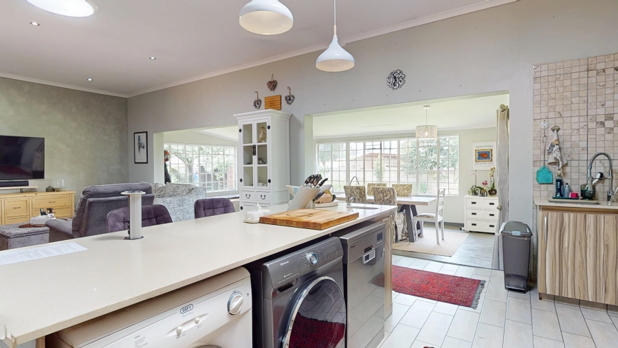 10 Bedroom Property for Sale in Benoni Small Farms Gauteng