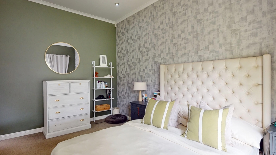 10 Bedroom Property for Sale in Benoni Small Farms Gauteng