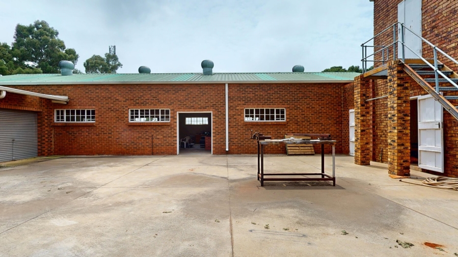 10 Bedroom Property for Sale in Benoni Small Farms Gauteng