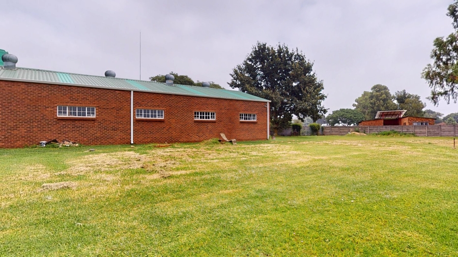 10 Bedroom Property for Sale in Benoni Small Farms Gauteng