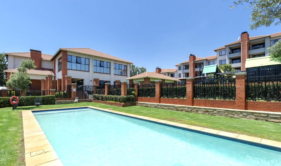 2 Bedroom Property for Sale in Greenstone Hill Gauteng