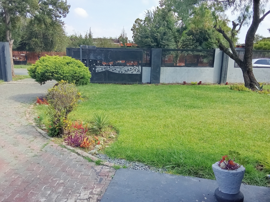 9 Bedroom Property for Sale in Bedworth Park Gauteng