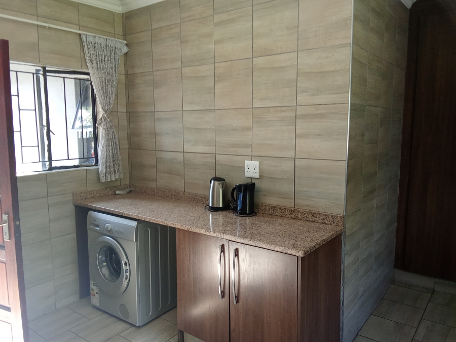 9 Bedroom Property for Sale in Bedworth Park Gauteng