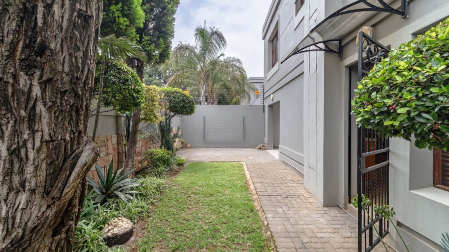 2 Bedroom Property for Sale in Bedfordview Gauteng
