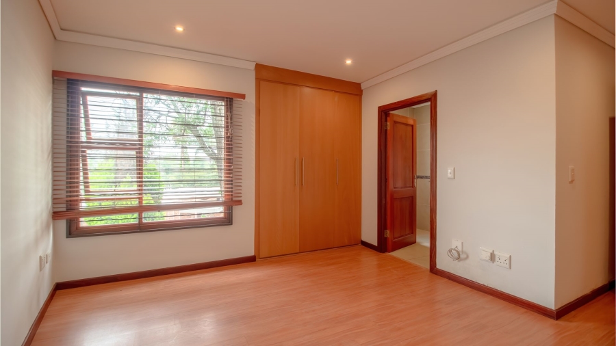 2 Bedroom Property for Sale in Bedfordview Gauteng