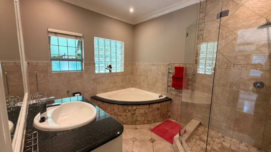 To Let 1 Bedroom Property for Rent in Rivonia Gauteng