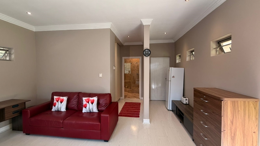 To Let 1 Bedroom Property for Rent in Rivonia Gauteng