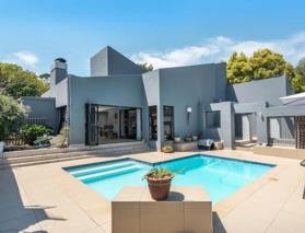 5 Bedroom Property for Sale in Dowerglen Ext 5 Gauteng