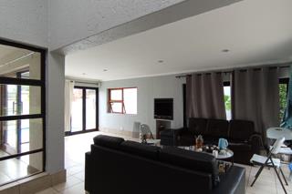 5 Bedroom Property for Sale in Dowerglen Ext 5 Gauteng