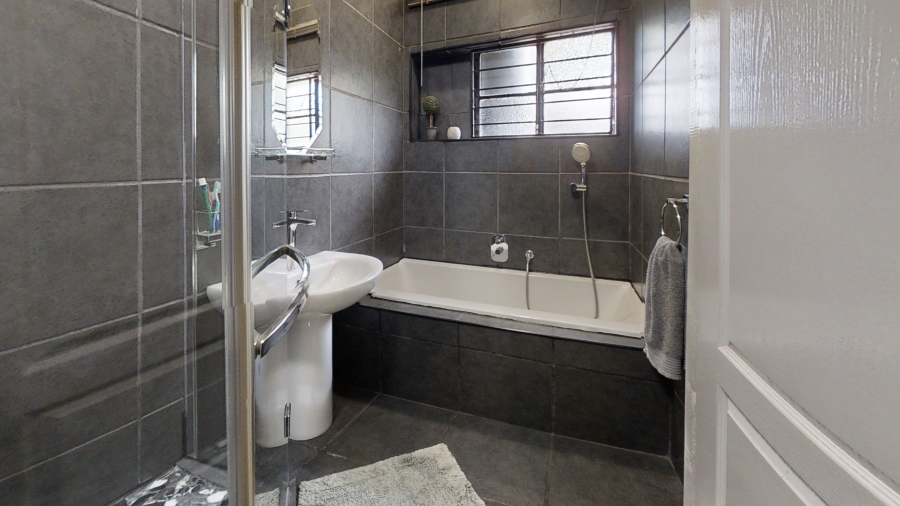 3 Bedroom Property for Sale in Witfield Gauteng