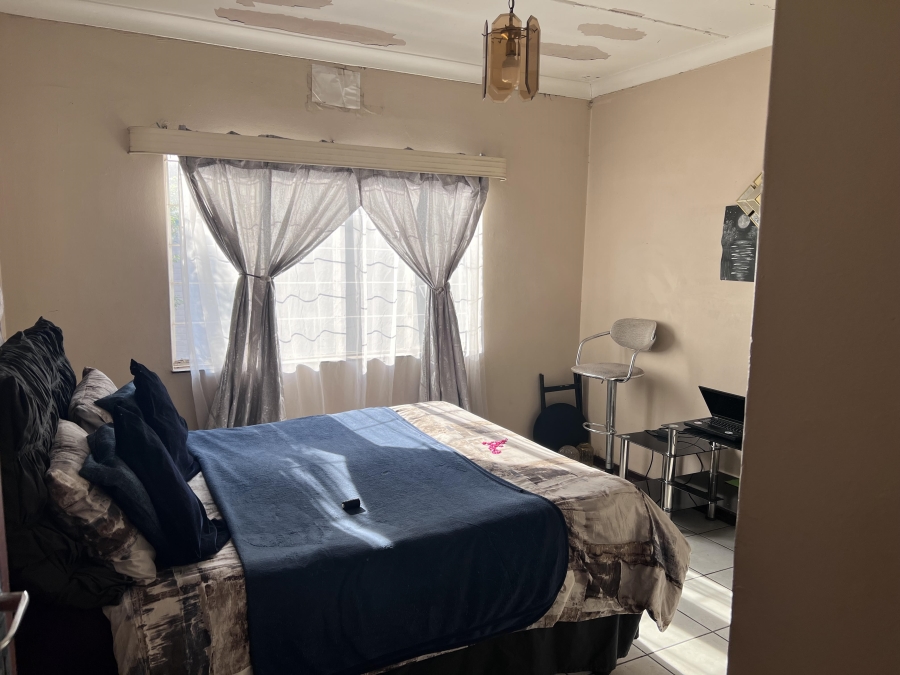 2 Bedroom Property for Sale in Peacehaven Gauteng