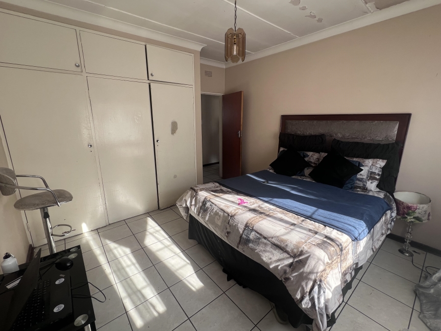 2 Bedroom Property for Sale in Peacehaven Gauteng