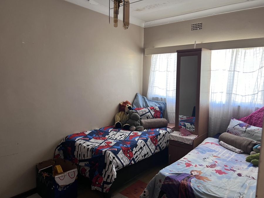 2 Bedroom Property for Sale in Peacehaven Gauteng