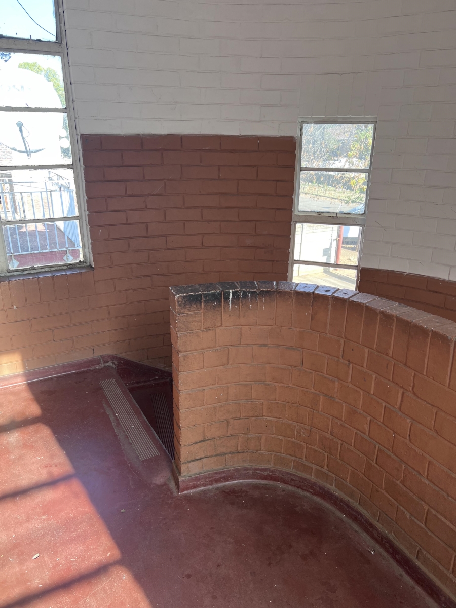 2 Bedroom Property for Sale in Peacehaven Gauteng