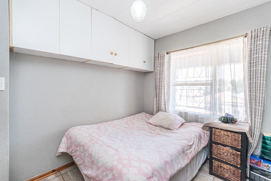 2 Bedroom Property for Sale in Florida Gauteng
