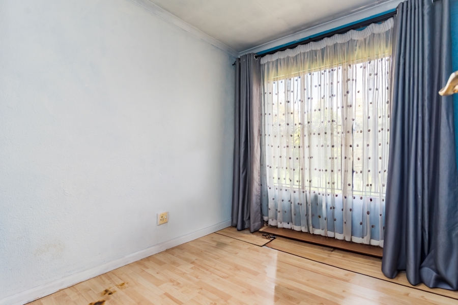 3 Bedroom Property for Sale in Protea Glen Gauteng