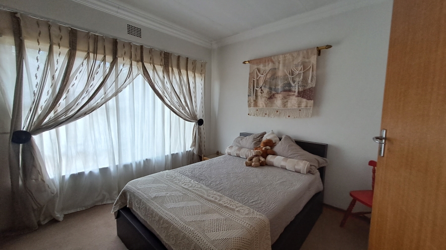 4 Bedroom Property for Sale in Ferryvale Gauteng