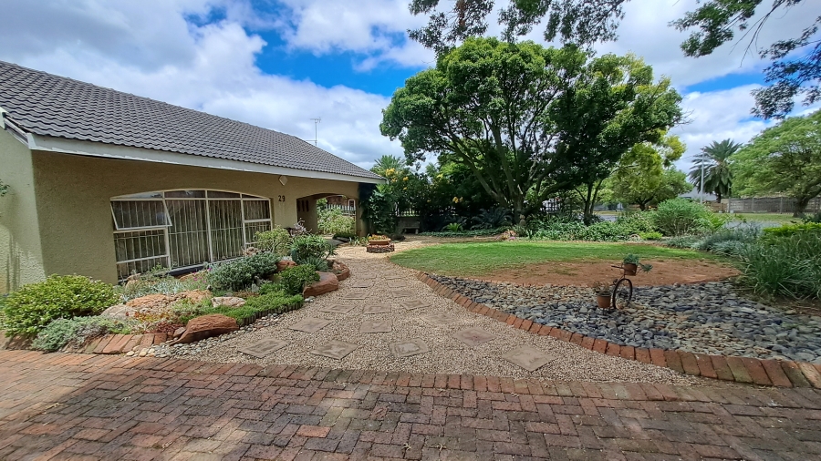 4 Bedroom Property for Sale in Ferryvale Gauteng