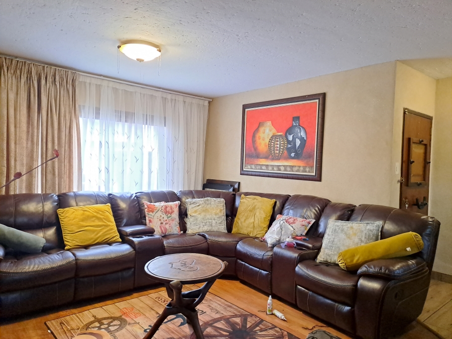 3 Bedroom Property for Sale in Dal Fouche Gauteng