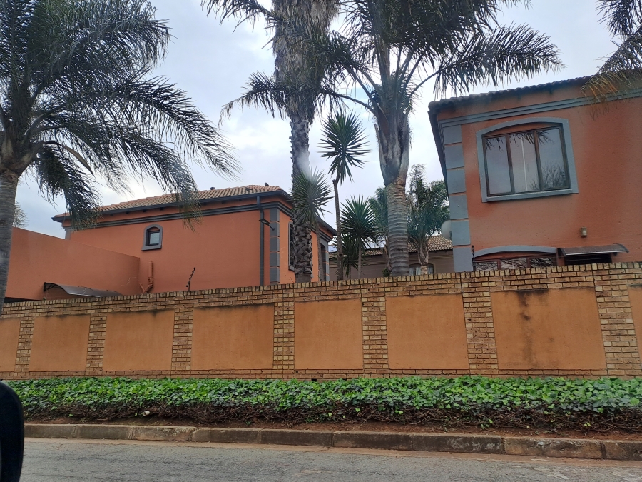 3 Bedroom Property for Sale in Dal Fouche Gauteng