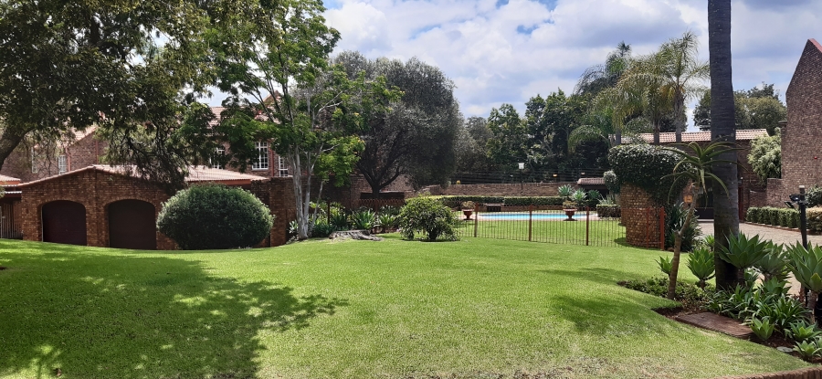3 Bedroom Property for Sale in Waterkloof Gauteng