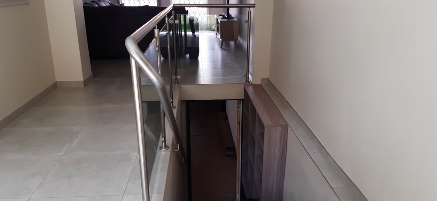 3 Bedroom Property for Sale in Waterkloof Gauteng