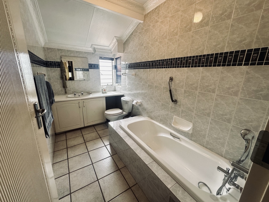3 Bedroom Property for Sale in Lynnwood Gauteng