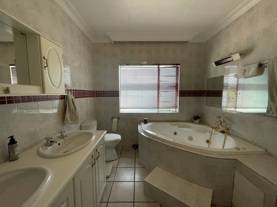 3 Bedroom Property for Sale in Lynnwood Gauteng