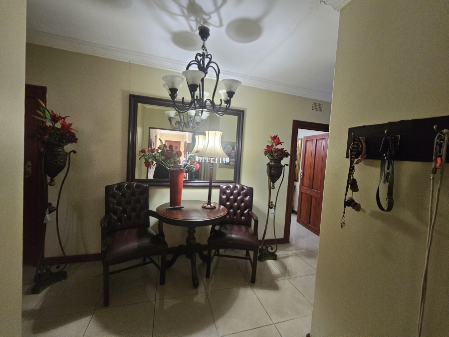 4 Bedroom Property for Sale in Selcourt Gauteng