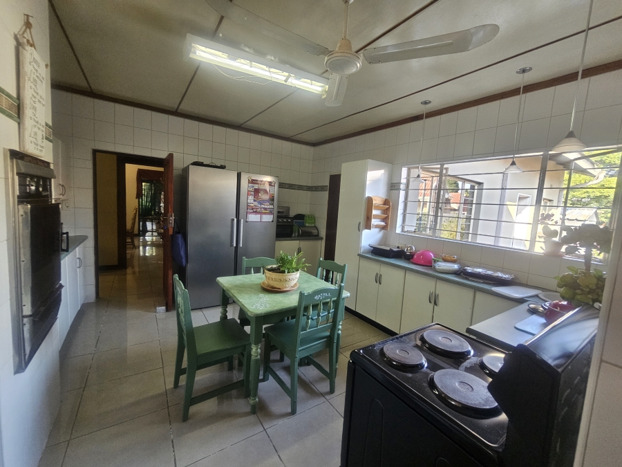 4 Bedroom Property for Sale in Selcourt Gauteng