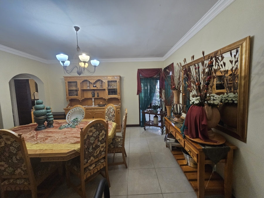 4 Bedroom Property for Sale in Selcourt Gauteng