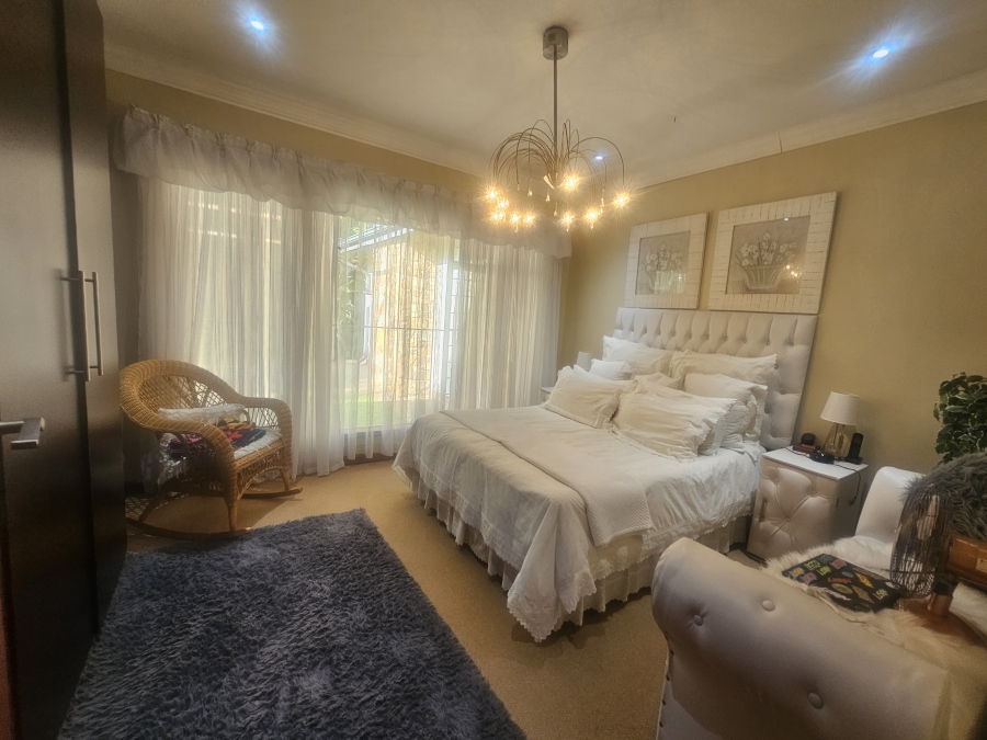 4 Bedroom Property for Sale in Selcourt Gauteng