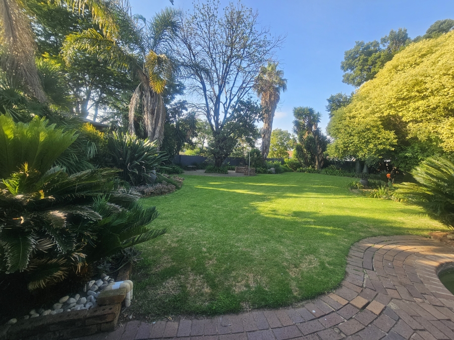 4 Bedroom Property for Sale in Selcourt Gauteng