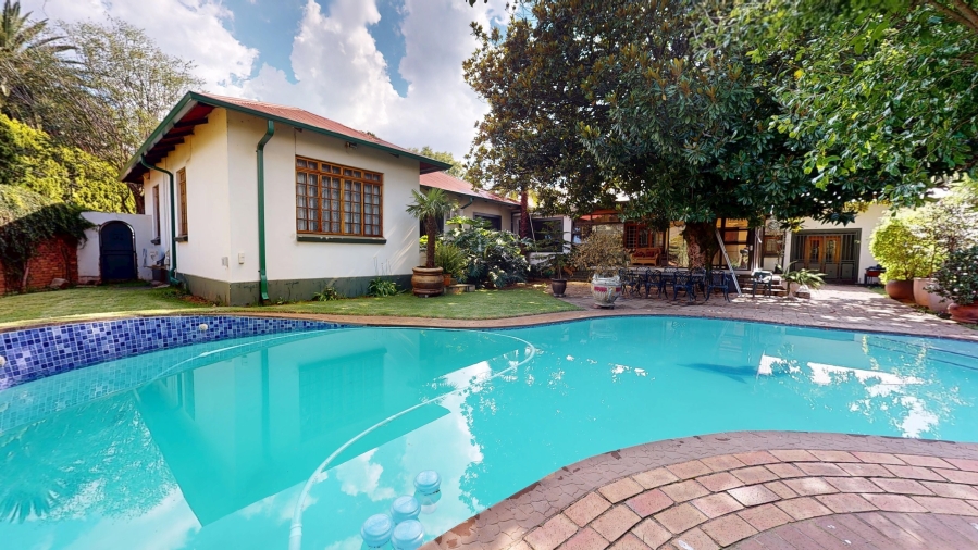 5 Bedroom Property for Sale in Lambton Gauteng
