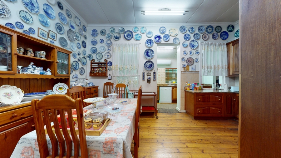 5 Bedroom Property for Sale in Lambton Gauteng