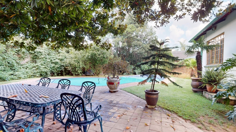 5 Bedroom Property for Sale in Lambton Gauteng