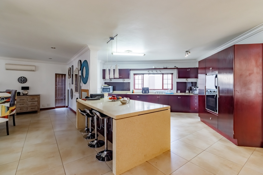 7 Bedroom Property for Sale in Midstream Estate Gauteng