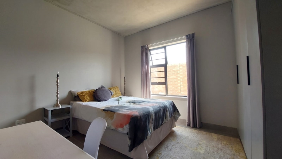 2 Bedroom Property for Sale in Lotus Gardens Gauteng