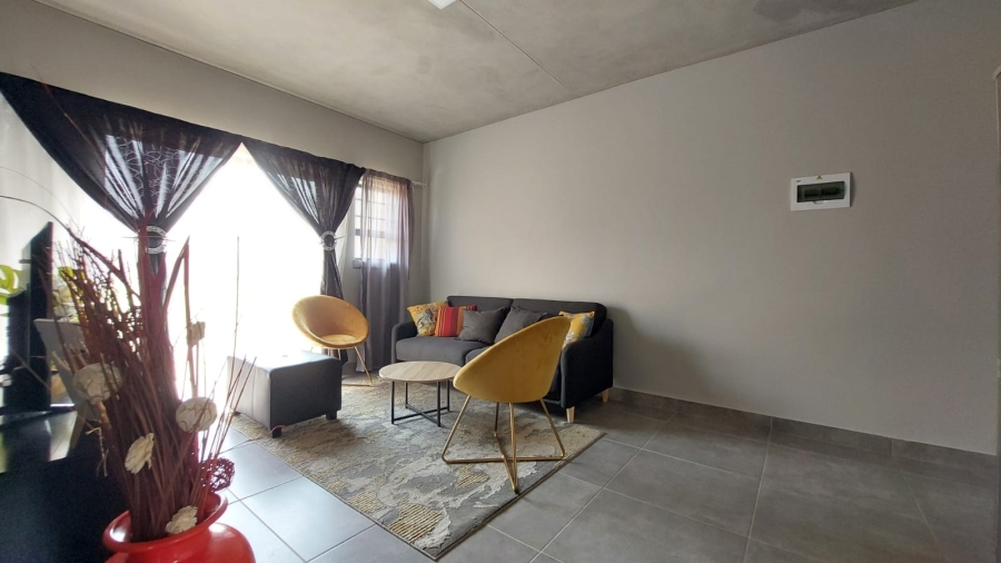 2 Bedroom Property for Sale in Lotus Gardens Gauteng