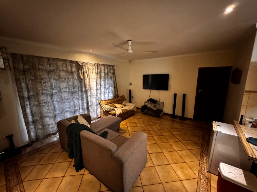 To Let 3 Bedroom Property for Rent in Kameeldrift East Gauteng